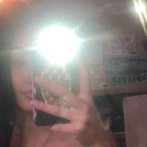 Meet your Posher, Nyla